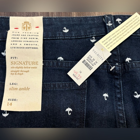 Talbots Signature Slim Ankle Women's Size 14 Umbrella Dark Wash Blue Denim Jeans - Picture 4 of 6